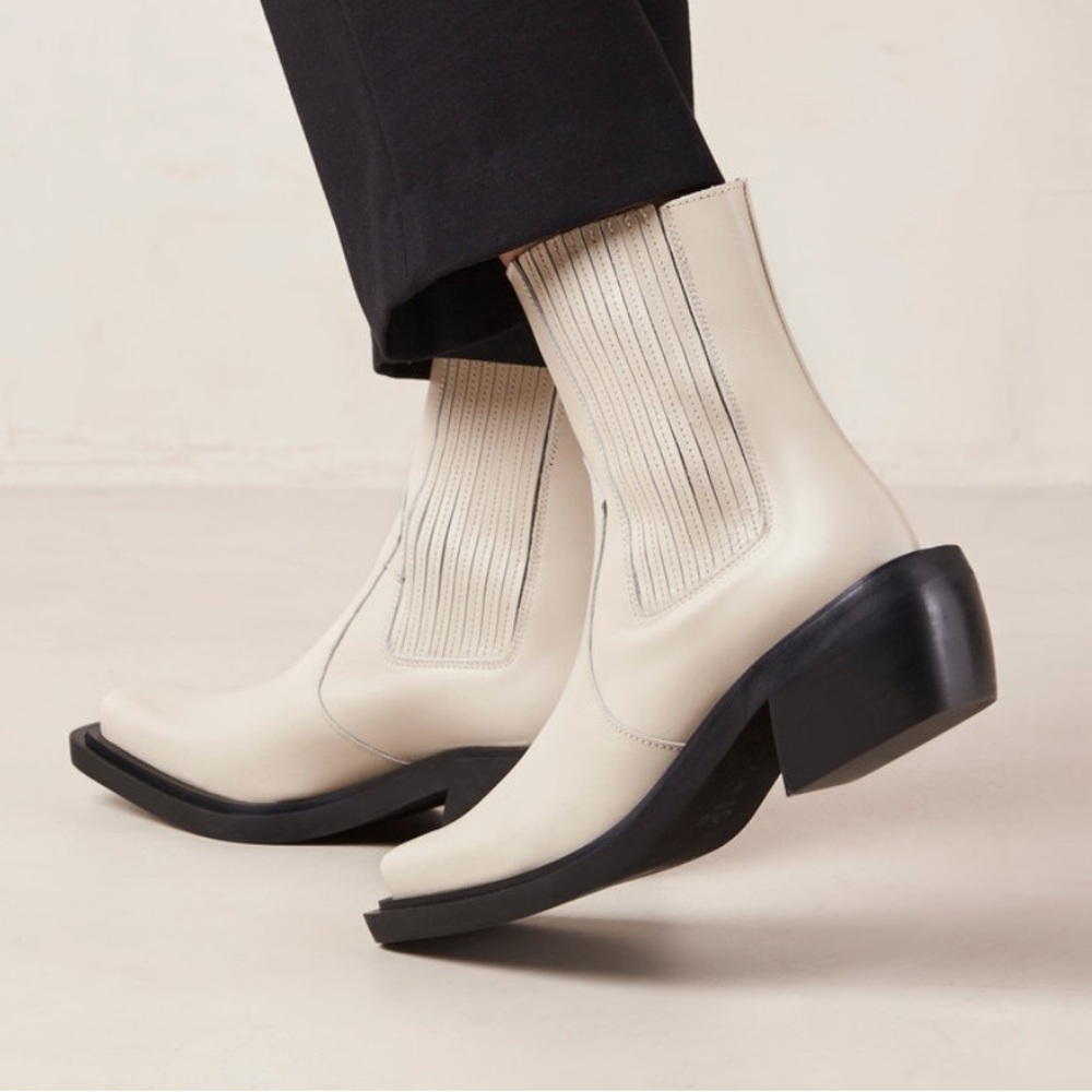•Alohas• Ranch Boots